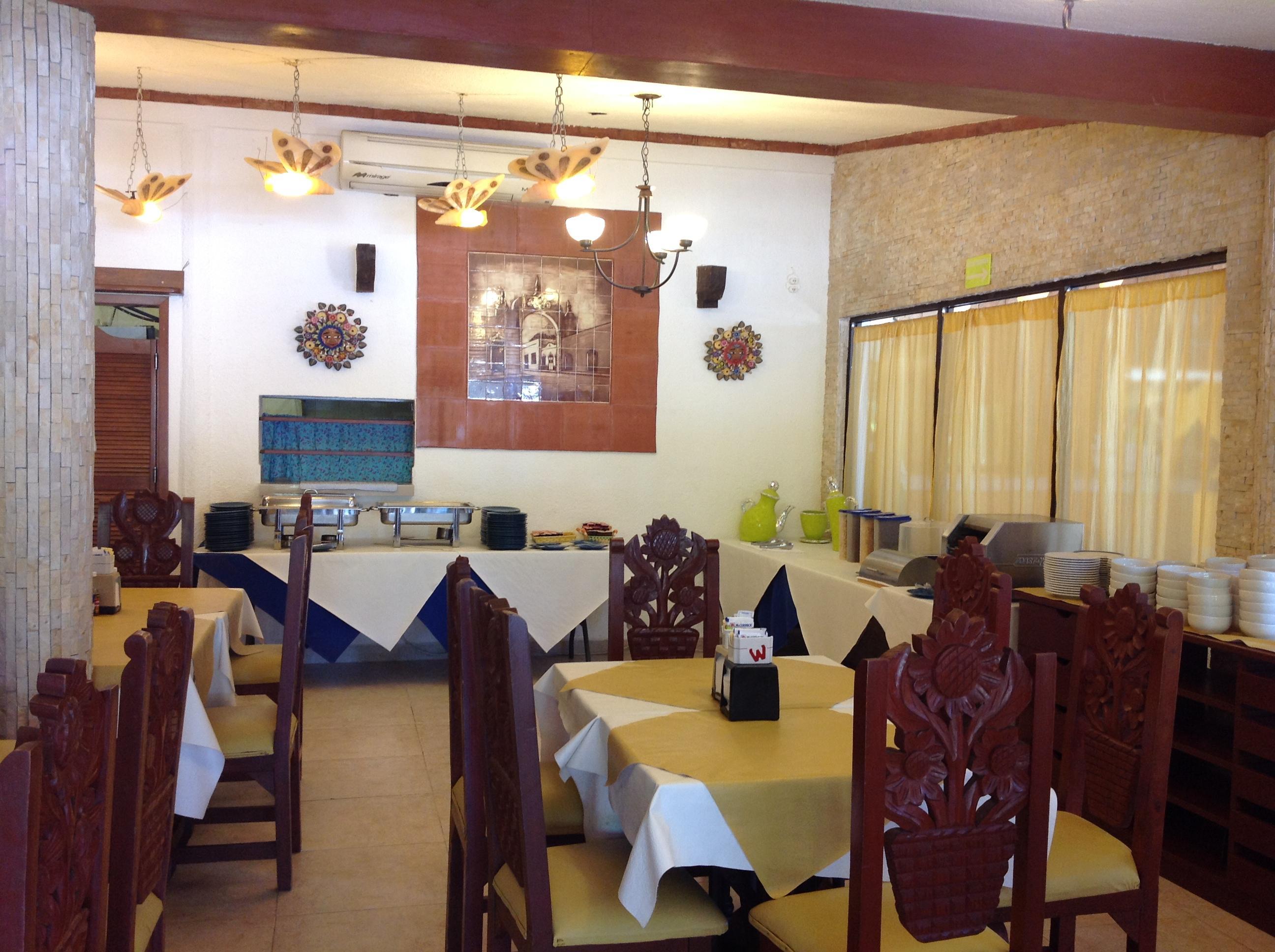 Hotel Las Golondrinas Playa del Carmen Exterior photo