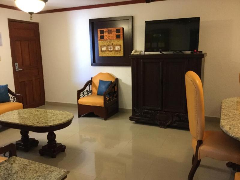 Hotel Las Golondrinas Playa del Carmen Room photo
